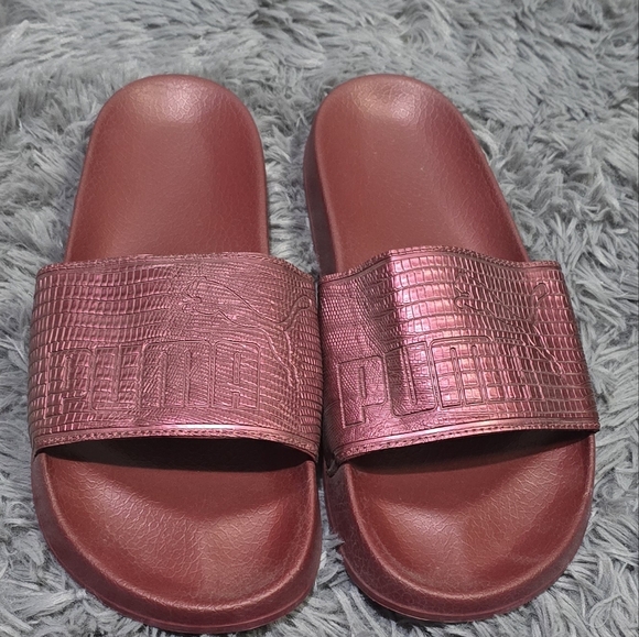 PUMA Women's Sandals Burgundy - Picture 1 of 2